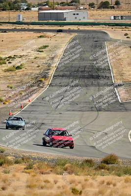 media/Oct-18-2025-Extreme Speed (Sat) [[d6d7e1fef1]]/Group 3 Purple/Session 3 (Turn 1)/